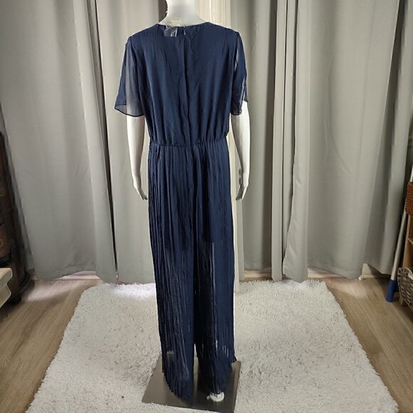 C. Est 1946 Women's Navy Blue Pants Jumpsuit Pleated Flared Sleeves Size L (NWT) - Picture 3 of 10